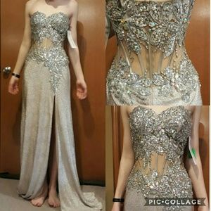 NEW Gold Illusion Waist Prom Dress Size 0